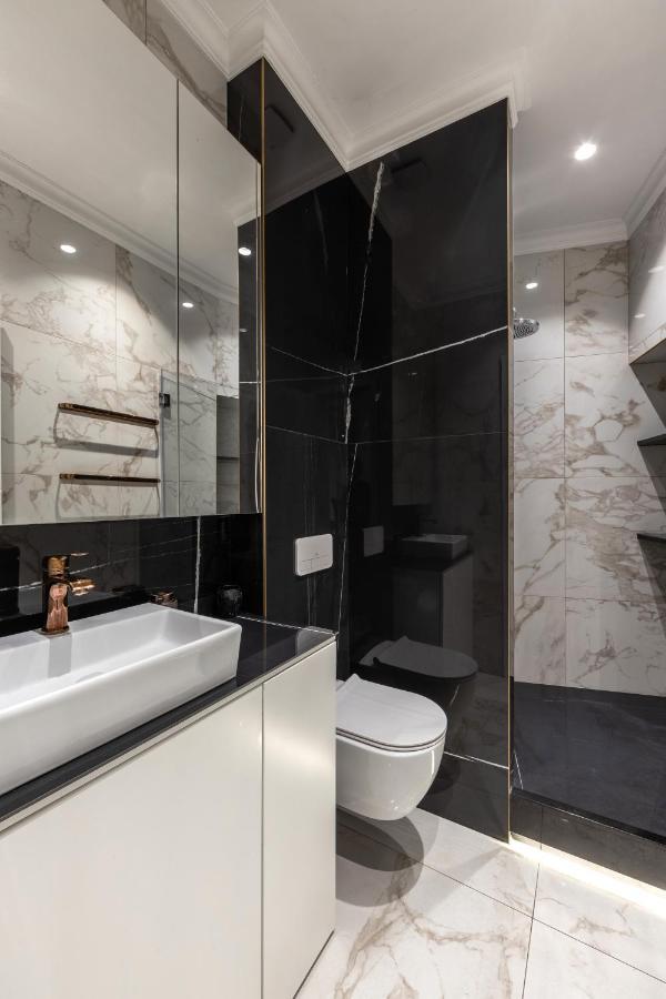 Max Central Apartment Belgrado Exterior foto