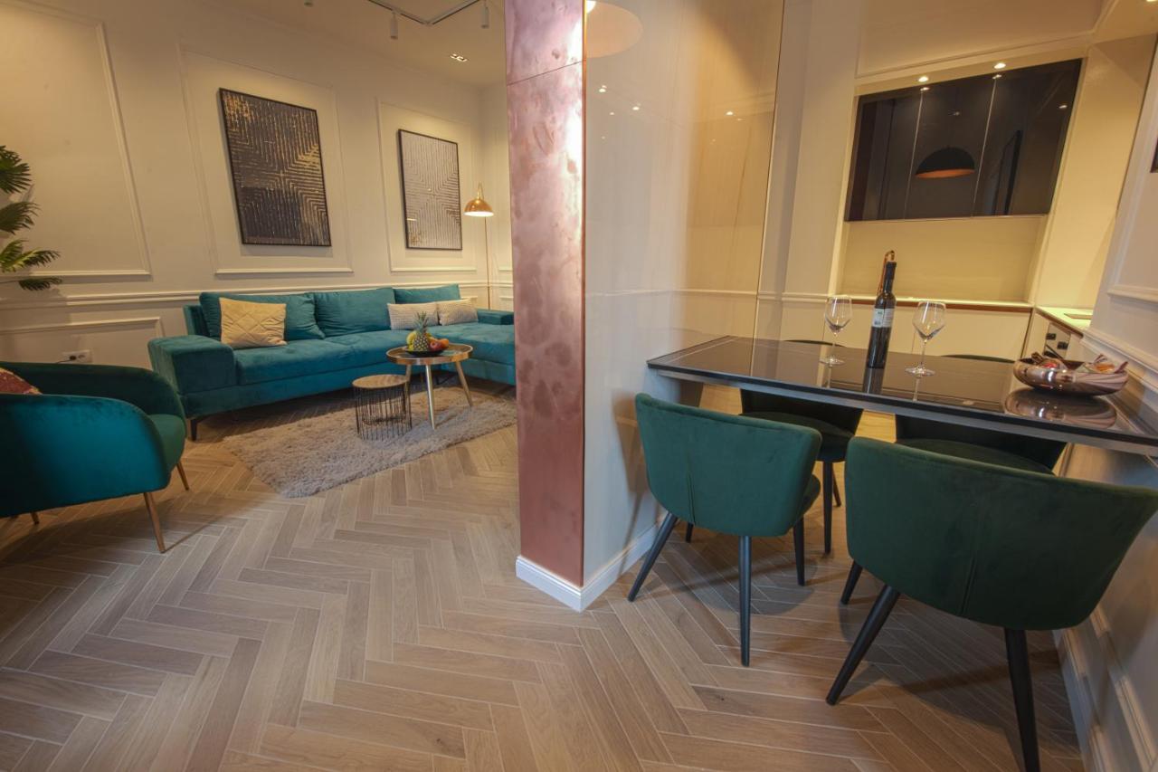 Max Central Apartment Belgrado Exterior foto